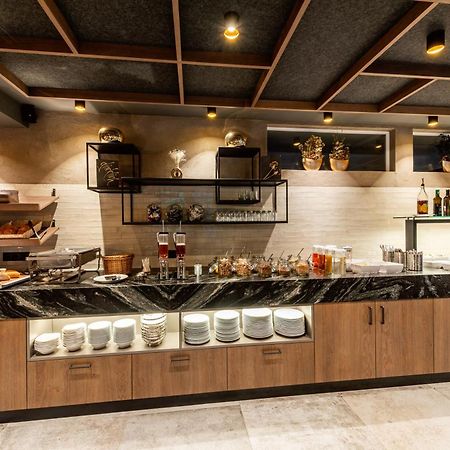 Hotel Enzian Paznaun See Εξωτερικό φωτογραφία