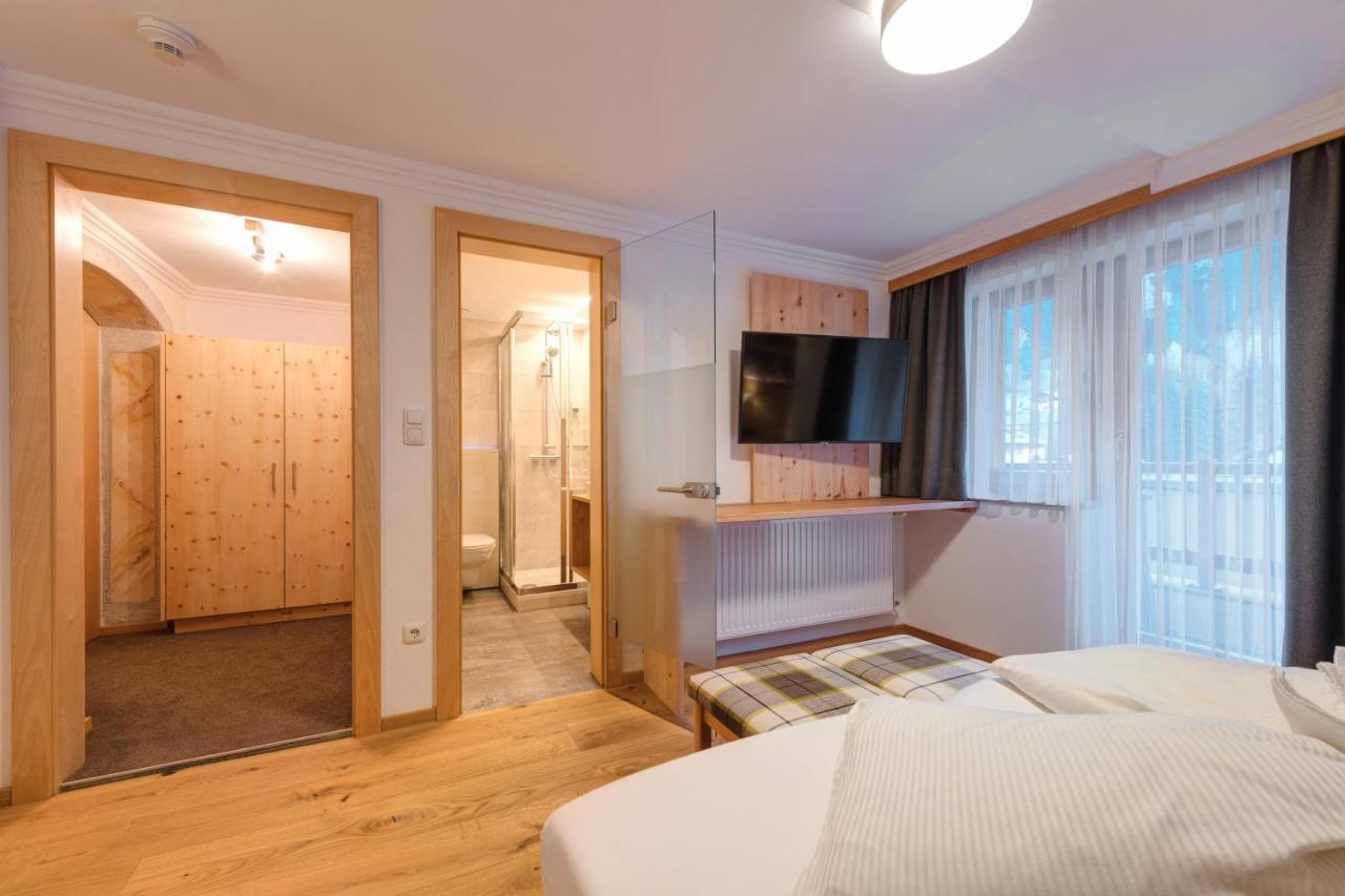 Hotel Enzian Paznaun See Εξωτερικό φωτογραφία