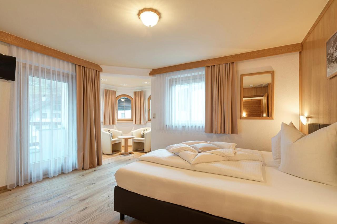 Hotel Enzian Paznaun See Εξωτερικό φωτογραφία