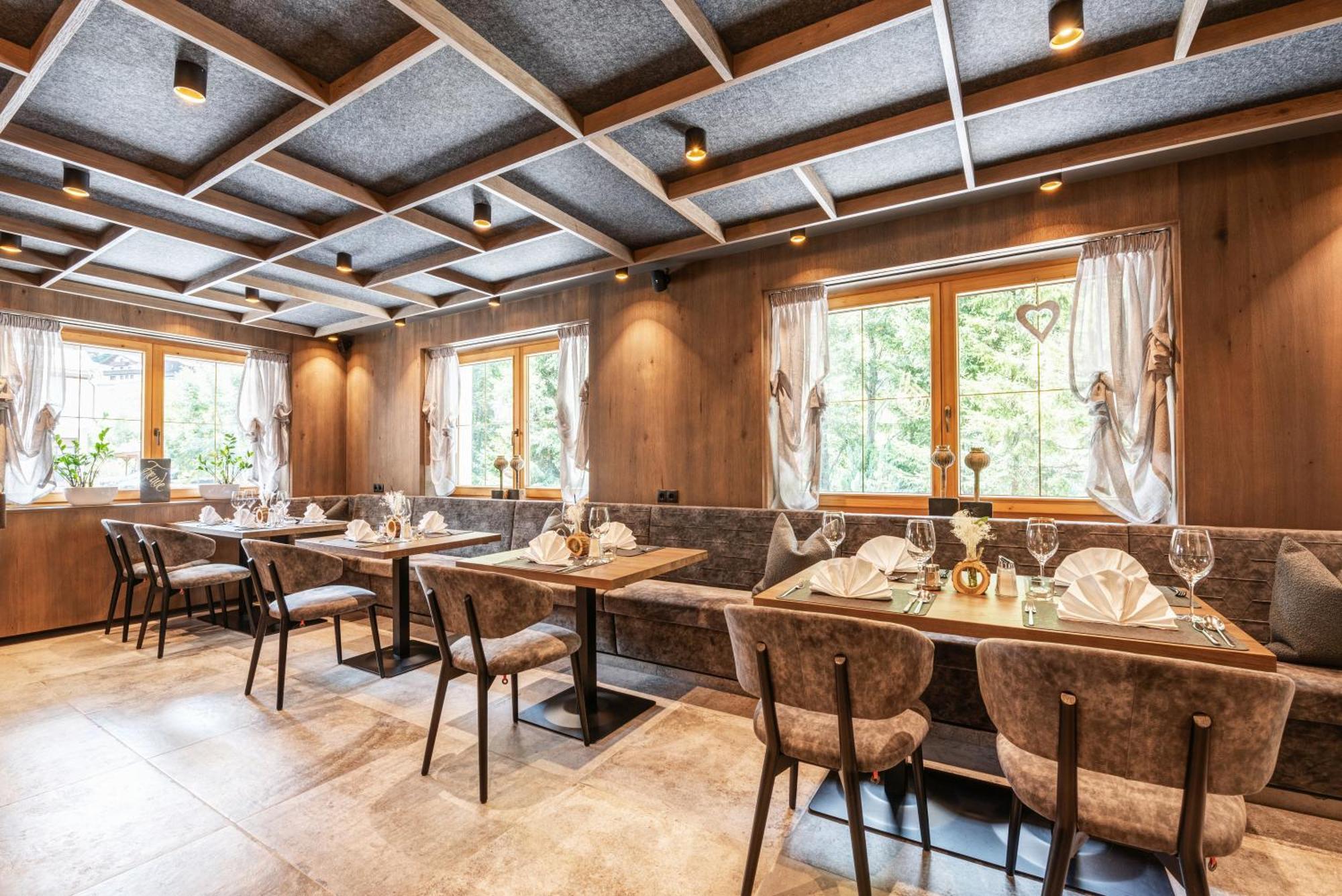 Hotel Enzian Paznaun See Εξωτερικό φωτογραφία