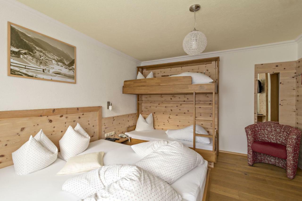 Hotel Enzian Paznaun See Εξωτερικό φωτογραφία